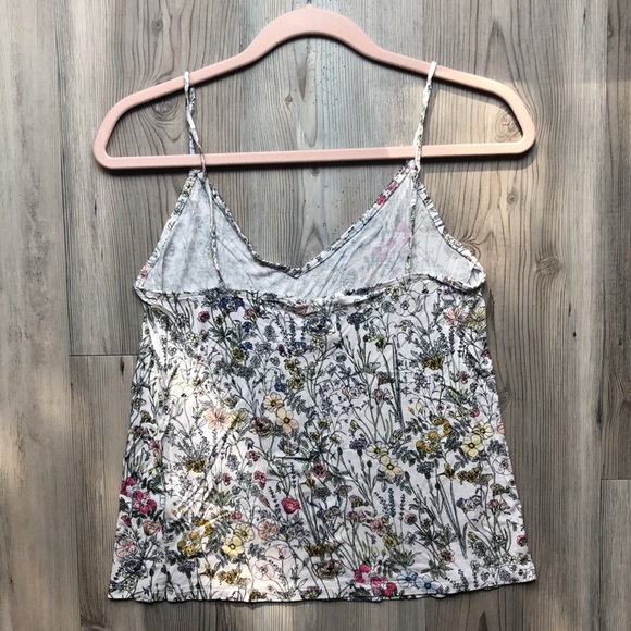 H&M white floral camisole - Picture 2 of 5